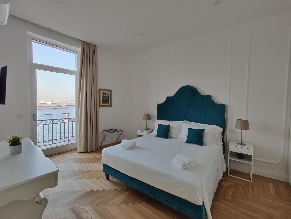 Santa Lucia Luxury Apartment Наполи Екстериор снимка